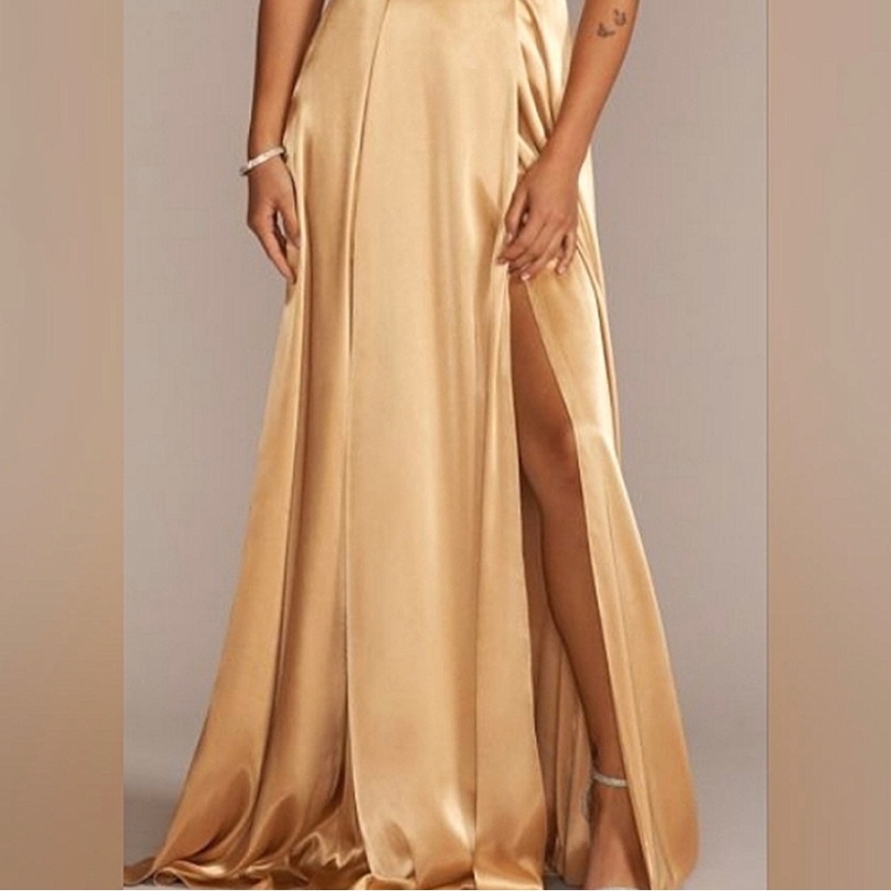 David's Bridal GOLDEN SATIN V-Neck Spaghetti Strap Formal Gown Event Maxi Dress - Picture 4 of 12